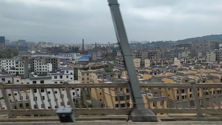 G2854次出曲靖北站