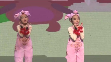 270_儿童表演唱《百变猪猪侠》。
