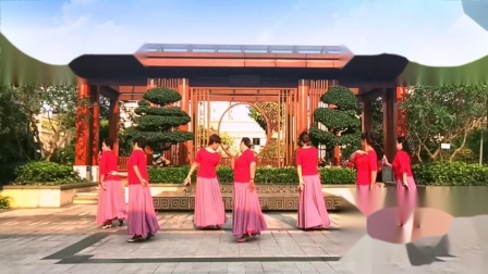 广州花飘飘广场舞形体舞《红唇》旋律优美，动了真情，入了心的才能听懂曲中意，集体演示