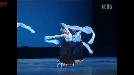 藏族弦子舞 表演:中央民族大学舞蹈学院