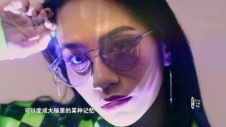 潮向纽约 第一季 &ldquo;我就只想美美美&rdquo; Nikki带你古着店试装 用气味打卡纽约记得带上国潮涵养泉