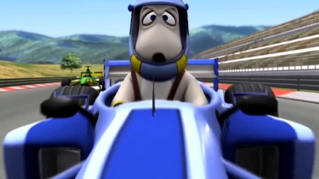 倒霉熊和小企鹅他们比赛车 谁会赢呢