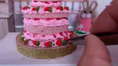 DIY，手工制作一个迷你的草莓蛋糕，太可爱了！_标清_