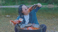 大野蜜探背锅侠：十五斤的大龙虾，吃起来真过瘾！