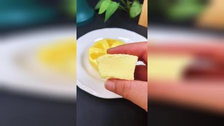 超火的橙香酸奶蛋糕，咬一口都是奶香的橙汁味