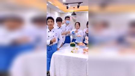 韩式裱花蛋糕培训学校聊城百甲裱花蛋糕培训