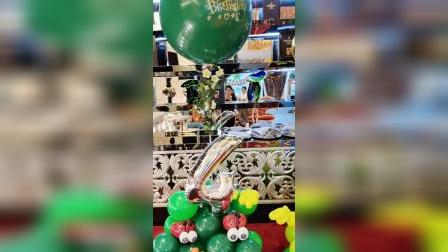 太美啦！童梦气球专注南宁儿童生日派对布置，漂亮的绿色生机勃勃！