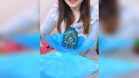 请选择你的贝壳盲盒，我还准备了人鱼公主们的秘密基地哦