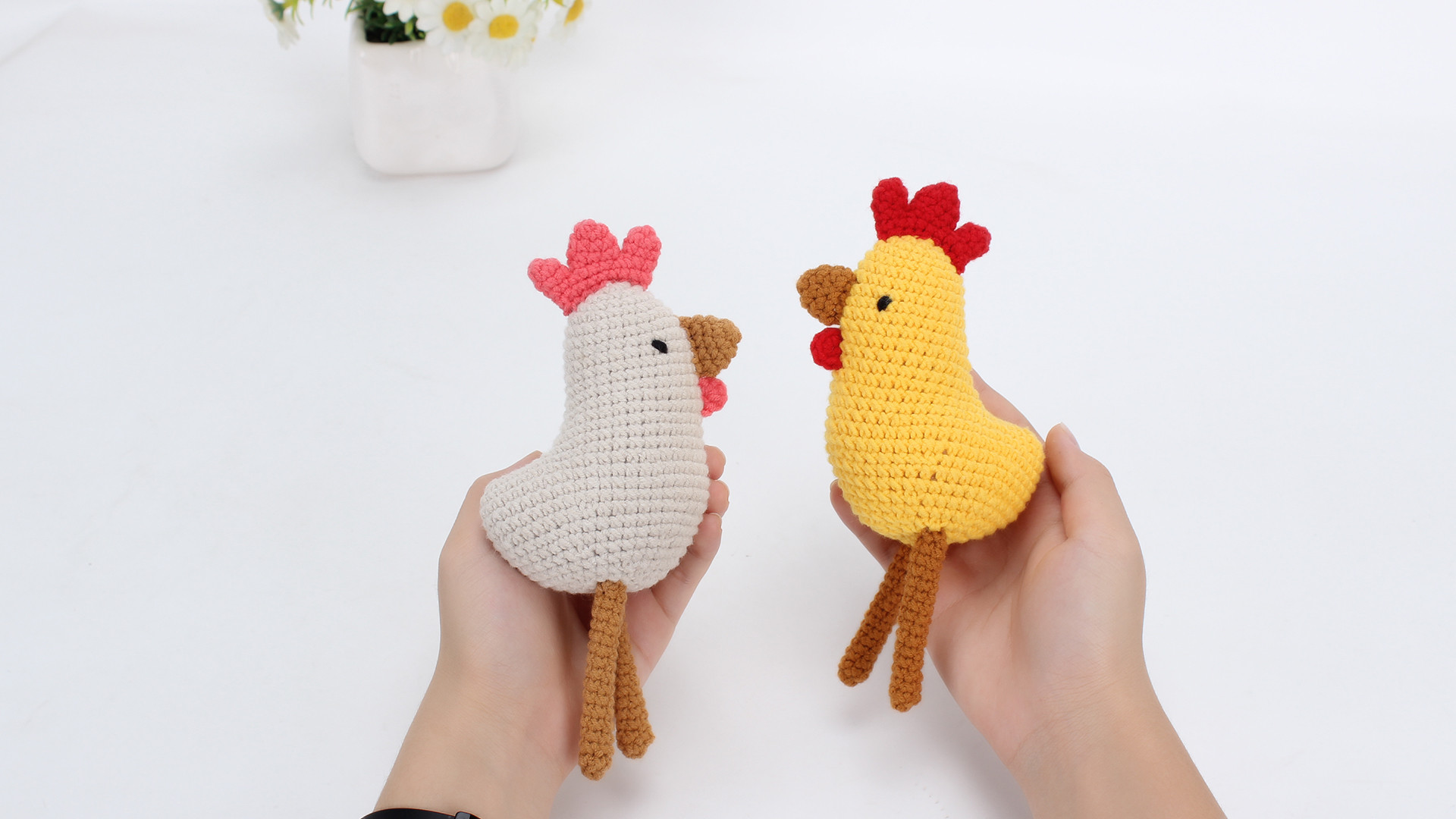 娟娟编织,可爱的小鸡编织款式